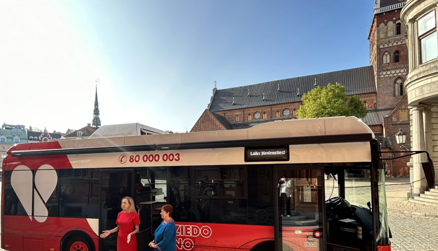 donoru autobuss