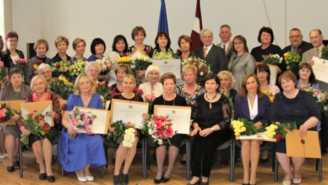 VADC virsmāsa saņem Veselības ministrijas Pateicības rakstu