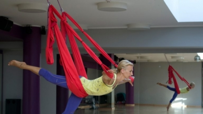 Ziedo Jūrmalas izbraukumā un apmeklē sporta treniņu bez maksas