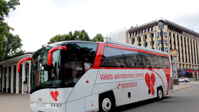 VADC izbraukumu autobuss