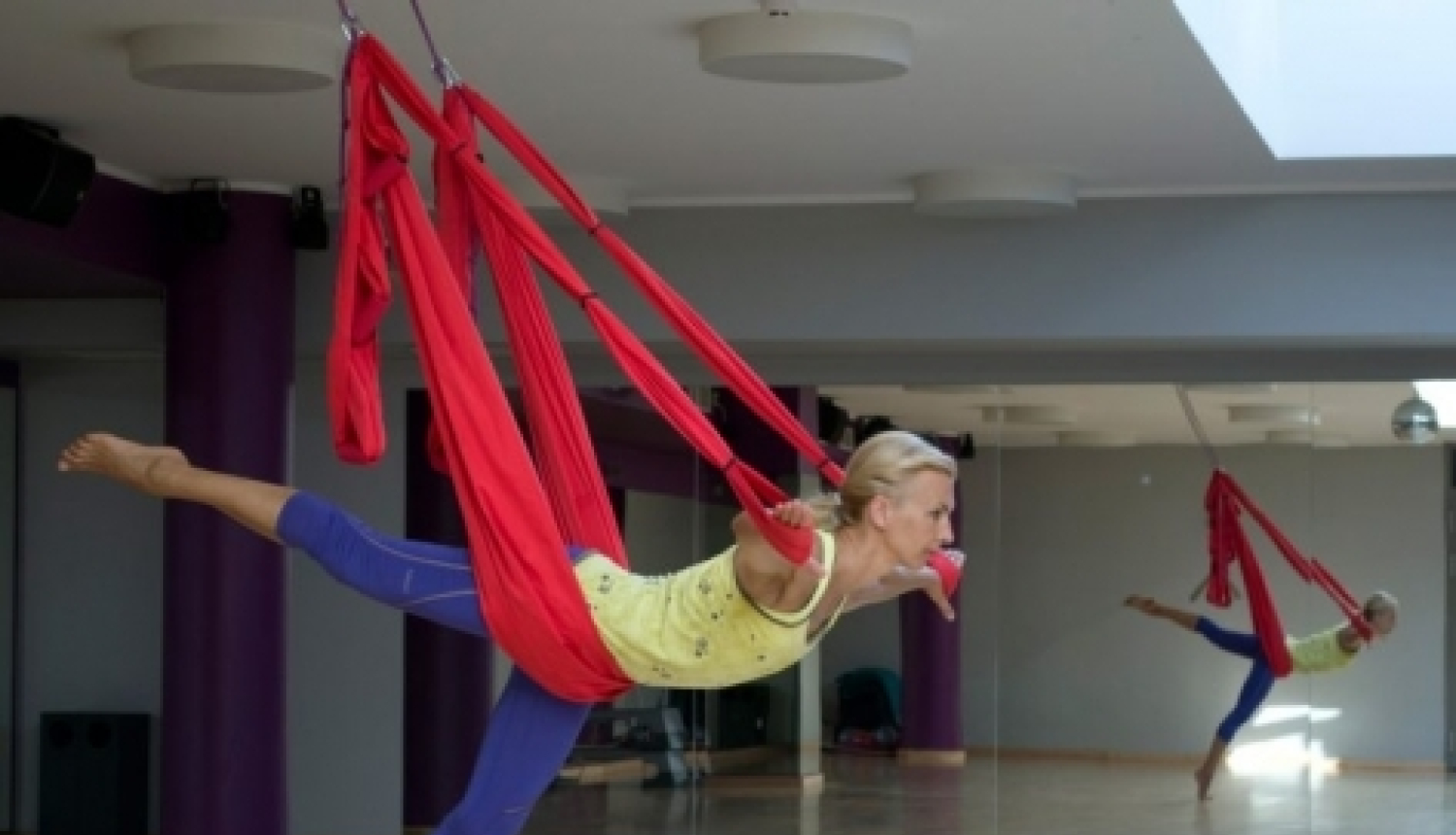 Ziedo Jūrmalas izbraukumā un apmeklē sporta treniņu bez maksas